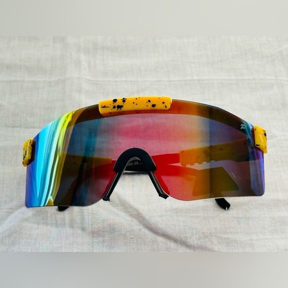 Sport Shield Sunglasses with Color Mirror ( Choose Any Color ) - Picture 9 of 14